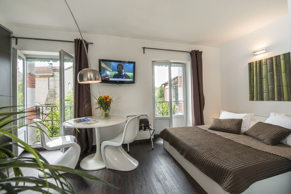 Les Capucines Bed & Breakfast Abbeville Exterior photo
